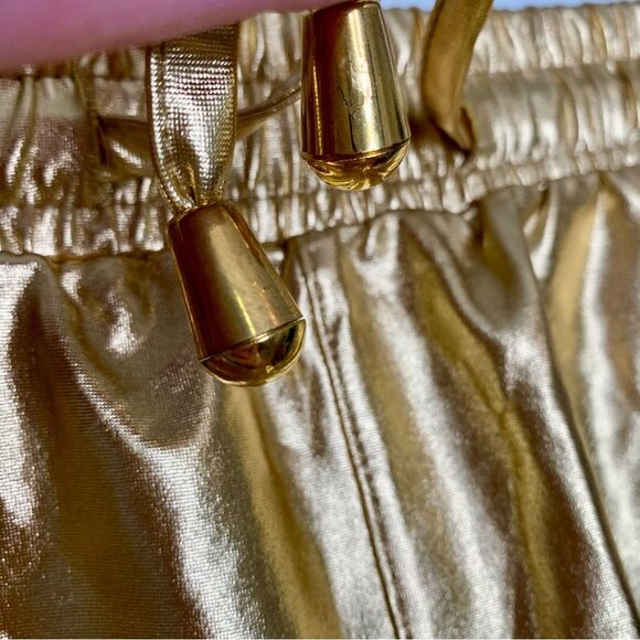 NWT Poshdivah Metallic Gold Shorts 6-8 - Picture 6 of 13